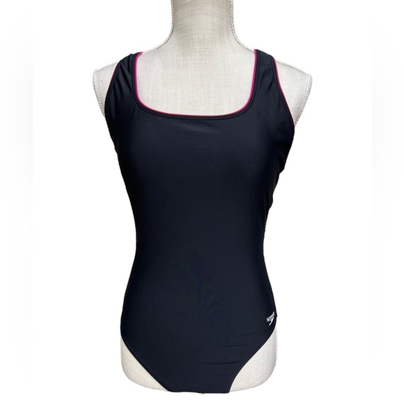 Speedo EUC Solid Black One Piece Swimsuit with‎ Pink Trim Size: 8 - Picture 1 of 10